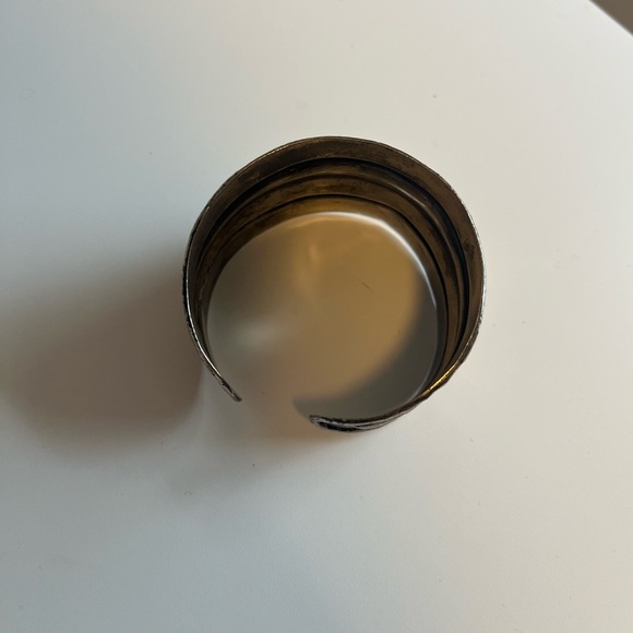 Adjustable Metal Cuff Bracelet - Picture 3 of 4